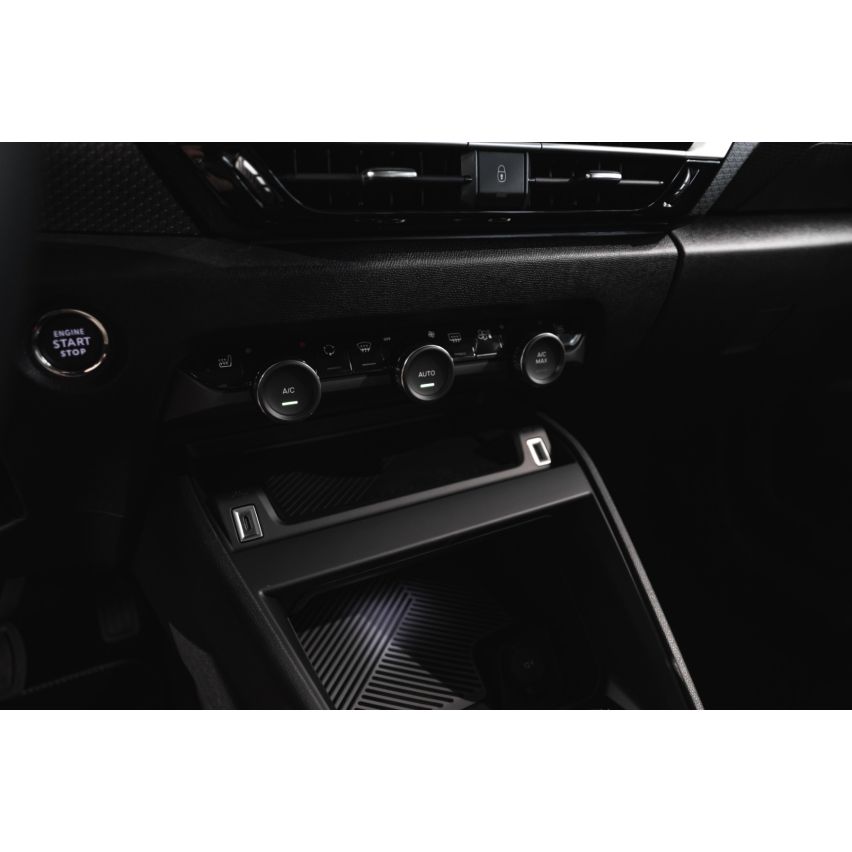 Citroën С3 Shine 1,2 л PureTech АКПП-6